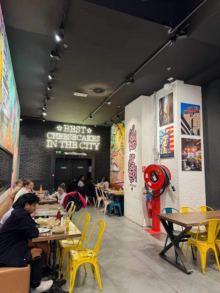 Ambiance Factory & Co - Moments en famille et entre amis